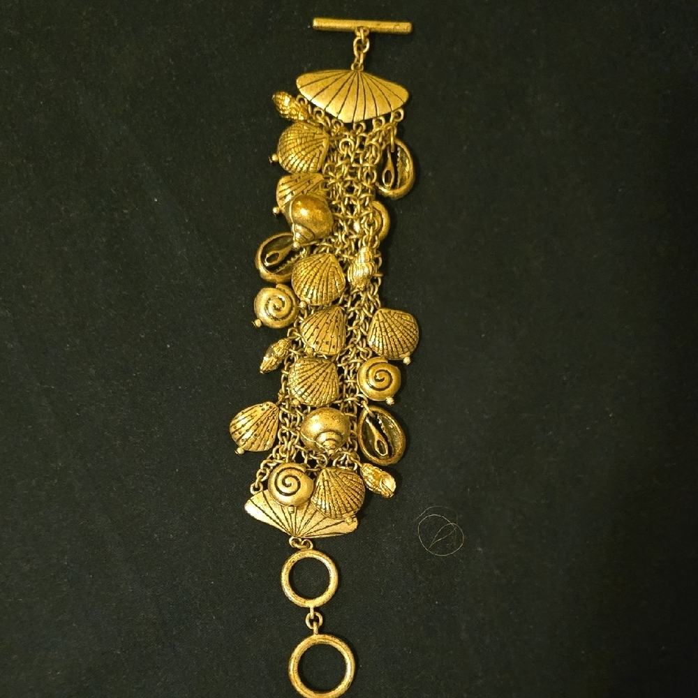 Silver Shell Charm Bracelet - Picture 2 of 3